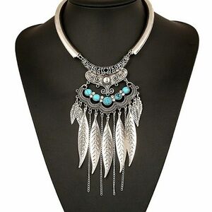Boho Feather Drop Necklace